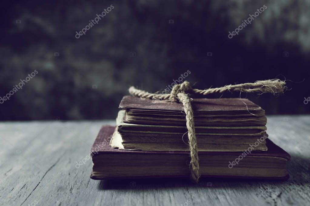 Bozze di un libro pronte per la pubblicazione