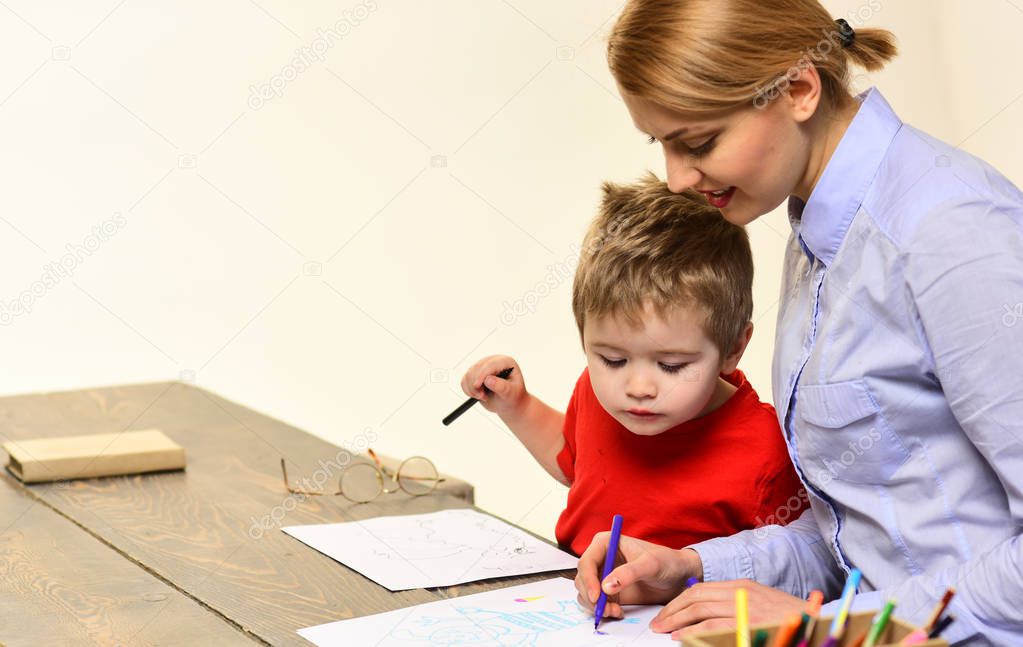Aula durante un laboratorio di scrittura creativa